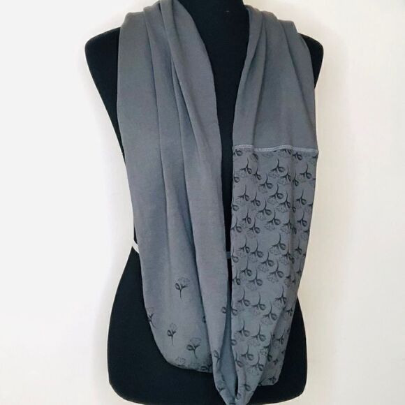 Infinity Jersey Scarf, Plaid Scarf Burlesque Red Grey, Set of (2) - Picture 3 of 8